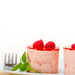 fresh raspberry cake mousse dessert