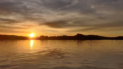 Fototapeta premium Coucher de soleil mer côte
