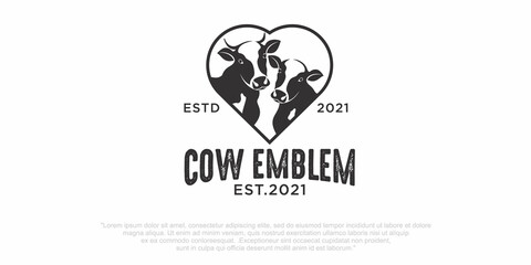 Vector of two cows head design on a white background. Animals farm. Cows love Icon or logo. © muh
