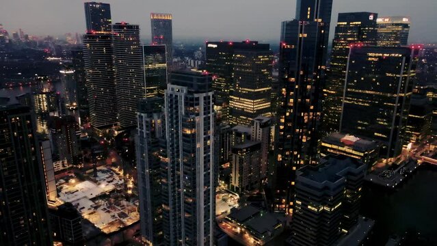 sky scrapers in the isle of dogs, canary wharf