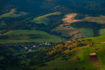 Fototapeta na wymiar Mountain Landscape Green Hills, Pieniny, Poland