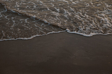 Sea and smooth wave