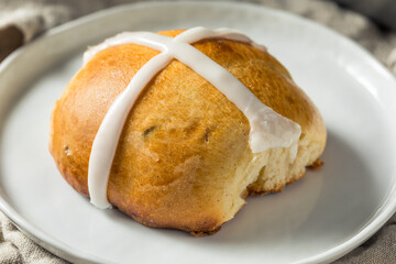 Homemade Easter Hot Cross Buns