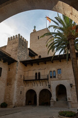 Fototapeta premium Palacio Real de La Almudaina (Mallorca)