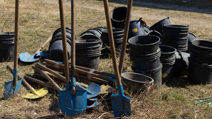 Shovels and buckets for planting trees