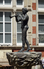 Rattenfaenger-Statue  in Hameln