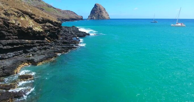vue a&eacute;rienne de la vall&eacute;e de HANE sur l'ile de UA HUKA dans l'archipel des marquises en polynesie francaise 