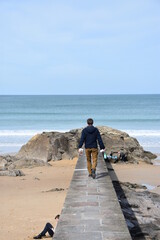 Saint-Malo, thermes, char &agrave; voile, digue, plage, surf, 