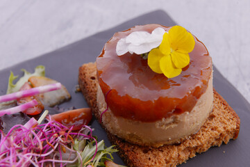 fois gras figue et fleur