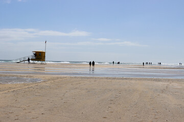 wenige Menschen an der Playa del Matorral