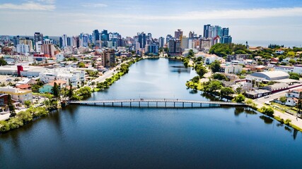 Obraz premium Torres RS - Aerial view of the Lagoa do Violão and the city of Torres in the background