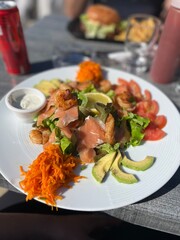 salad with shrimps