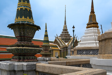 Fototapeta premium Wat Phra Kaew, Temple of the Emerald Buddha Wat Phra Kaew is one of Bangkok's most famous tourist sites. Bangkok Thailand.