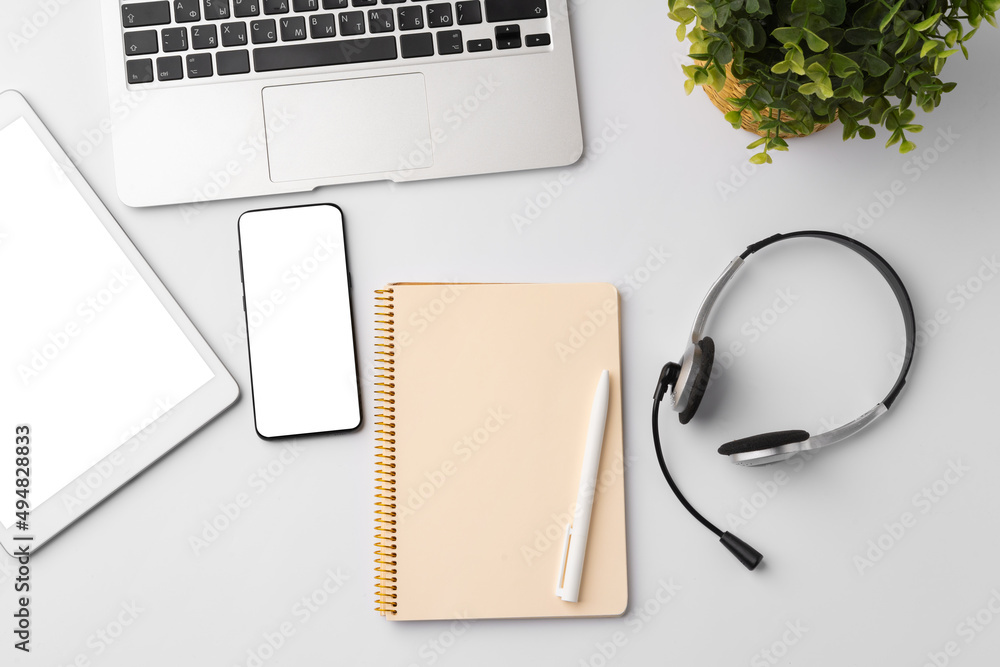 Poster Minimalistic white workplace with keyboard and notebook