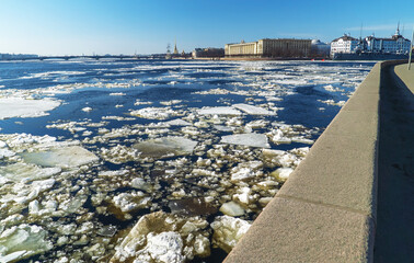 Spring ice drift on the Neva. View from Pirogovskaya embankment.