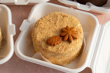 Beautiful portioned bento cakes in boxes.