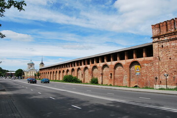 Fototapeta na wymiar View of the Volkov Tower of the Smolensk Kremlin and the Gymnasium