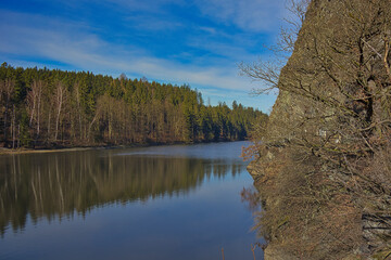 Blick vom Wanderweg am Koberfelsen, Bleichlochtalsperre, Saale Stausee, Thüringen, Deutschland