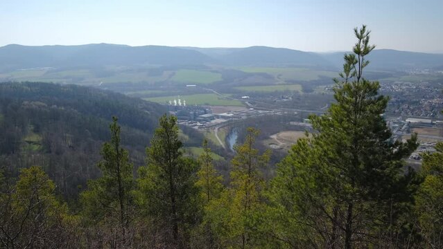 Blick in das Saaletal bei Rudostadt-Schwarza von der Preilipper Kuppe
