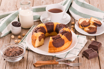Marble ring cake.