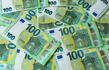 Obraz premium Banknotes of 100 hundred Euros. European currency.