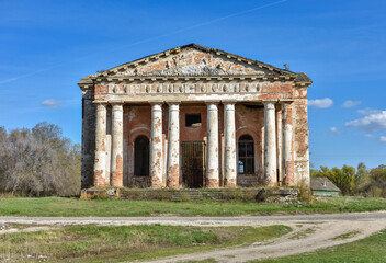 Fototapeta na wymiar abandoned Orthodox church, abandoned temple with columns