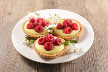 delicious lemon tart and raspberries