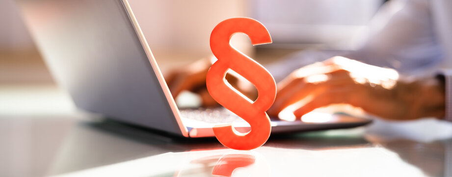 Paragraph Court Law Tech On Computer