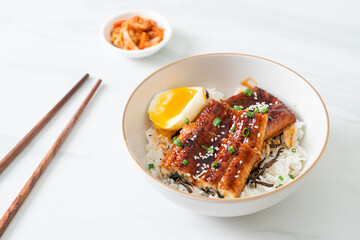 eel rice bowl or unagi rice bowl
