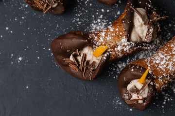 cannoli siciliani italian delicious 