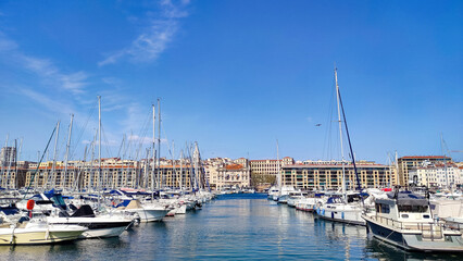 Fototapeta na wymiar view of the port of Marseille in France