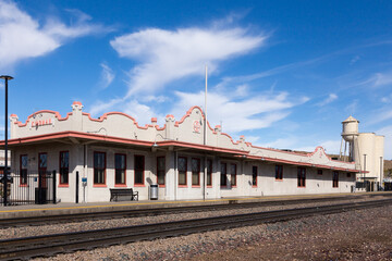 Fototapeta na wymiar The 1907 Spanish Colonial Revival Amtrack station located in the historic railroad depot, Kingman, Arizona, USA 