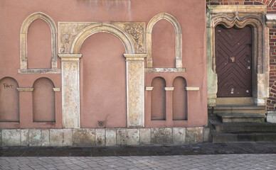 Fototapeta na wymiar Fragment of a historic building in the city of Krakow, Poland ...