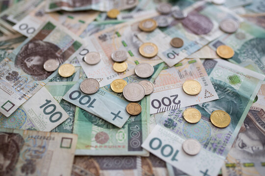 pieniądze - banknoty i bilon, monety, kasa, finanse  