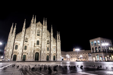 Fototapeta na wymiar Duomo , Milan gothic cathedral at sunrise, Italy