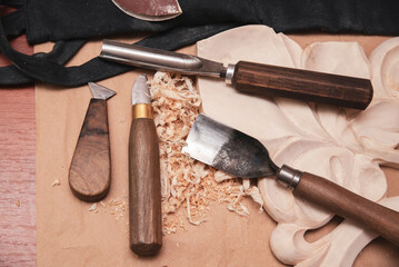 Tools for professional work with wood, artistic finishing, wood carving of artistic elements,...