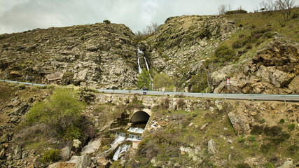 Fototapeta premium CASCADA LA DESESPERA EXTREMADURA