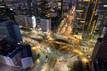 Warszawa, wieżowce nocą, zdjęcia z drona, zachód słońca © Arkadiusz