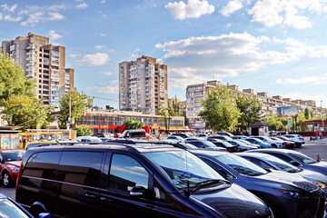 Obraz premium Kyiv, Ukraine August, 18, 2020. Streets and squares, buildings and tourist attractions of the city of Kyiv, capital of the Ukraine.