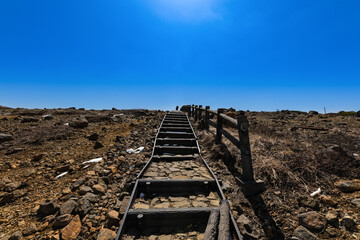 日本　宮城蔵王青空への階段