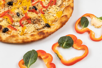 pizza tomato pepper vegetables meat cheese