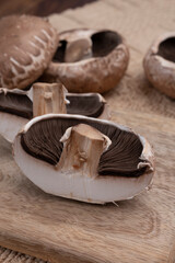 Fototapeta na wymiar Tasty vegetarian food, large brown champignons Agaricus bisporus portobello mushrooms