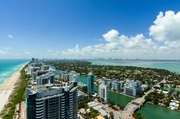 Fototapeta na wymiar Miami City View looking West 
