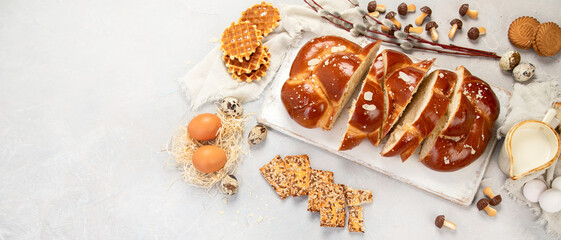 Easter sweet bread, tsoureki cozonac sliced.