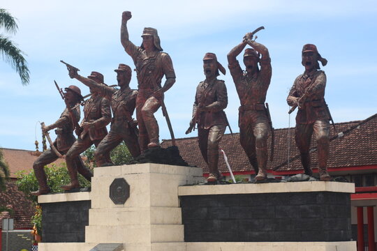 The Peta Monument In Blitar Was Built To Commemorate The PETA (Pembela Tanah Air, The Defenders Of The Homeland) Rebellion Against The Japanese Army On February 14, 1945, Led By Soedanco Soepriyadi.