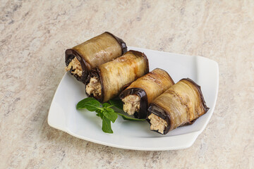 Stuffeg eggplant roll with cheese