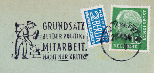briefmarke stamp vintage retro alt old gebraucht used frankiert cancel papier paper slogan blau Arbeit work