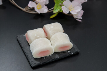 花より団子　ひとくち餅