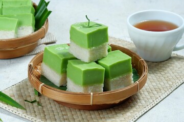 Talam ketan pandan (Kuih talam) or  Kuih Seri Muka, traditional Malaysian Nyonya sweet cake. Also know as Pandan coconut layered cake.