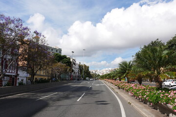 Fototapeta na wymiar Hauptstraße zwischen Triana und Vegueta in Las Palmas de Gran Canaria